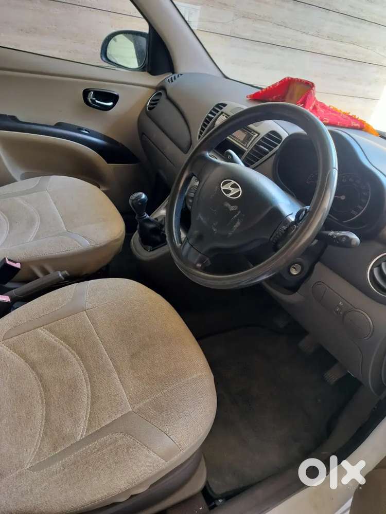 Hyundai I10 2010 Petrol  Passing Upto Nov 2030 77500 Km Driven