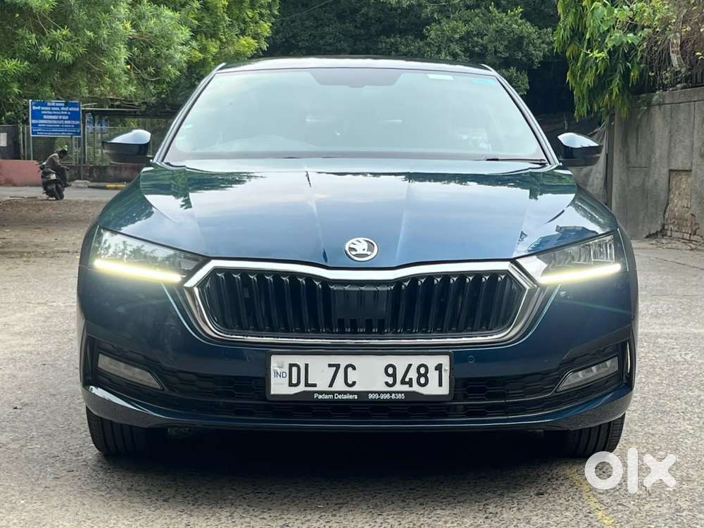Skoda Octavia 1.8 Tsi At Style, 2023, Petrol