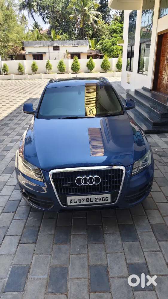 Audi Q5 2009 Diesel 140000 Km Driven For New Shock Absor.