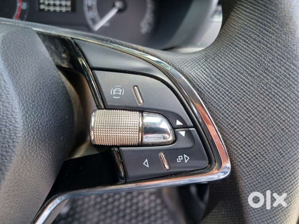 Skoda Kushaq 1.0 Tsi Active, 2022, Petrol
