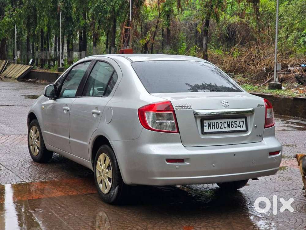 Maruti Suzuki Sx4 Vxi Bsiv, 2013, Petrol