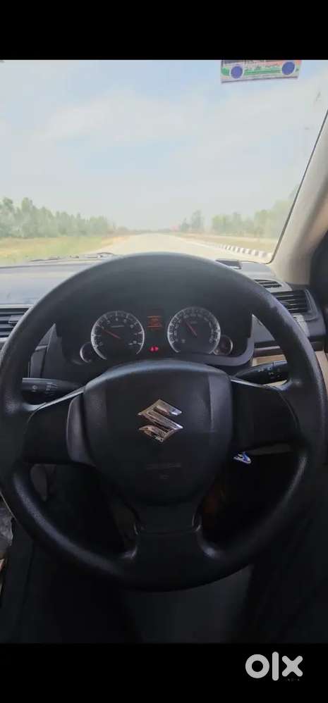 Maruti Suzuki Swift Dzire 2016 Petrol 75000 Km Driven