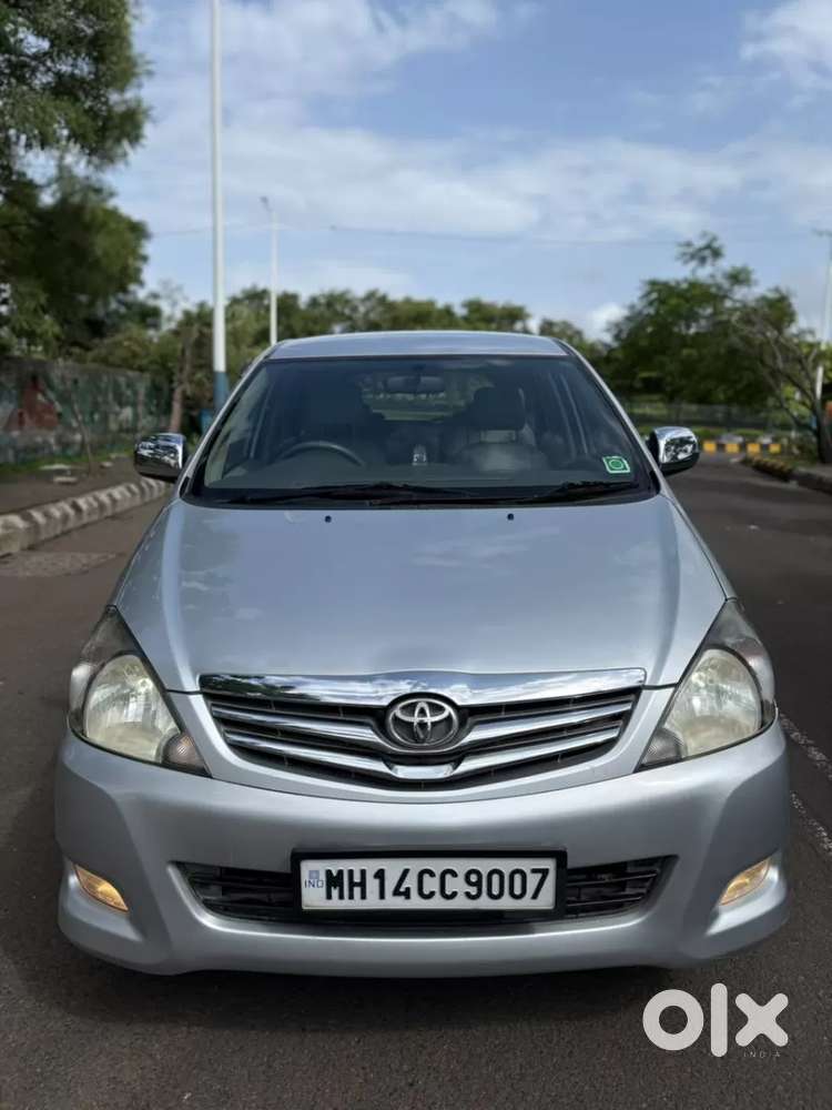 Toyota Innova 2.5 Vx 7 Seater Bs Iv, 2010, Diesel