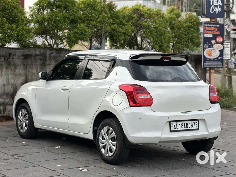 Maruti Suzuki Swift Vxi Ags, 2023, Petrol
