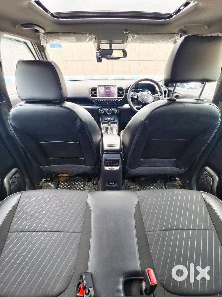Hyundai Venue Sx(o) Knight Edition Dct, 2023, Petrol