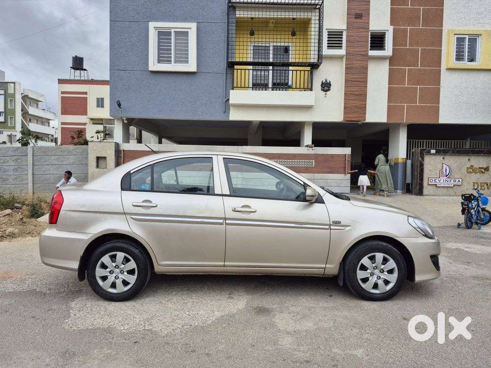 Hyundai Verna Transform 1.6 Vtvt, 2011, Petrol