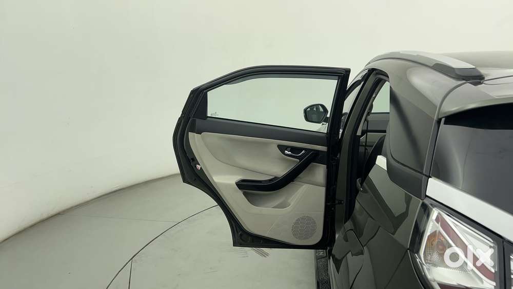 Tata Nexon 1.2 Revotron Xza Plus Hs, 2022, Petrol