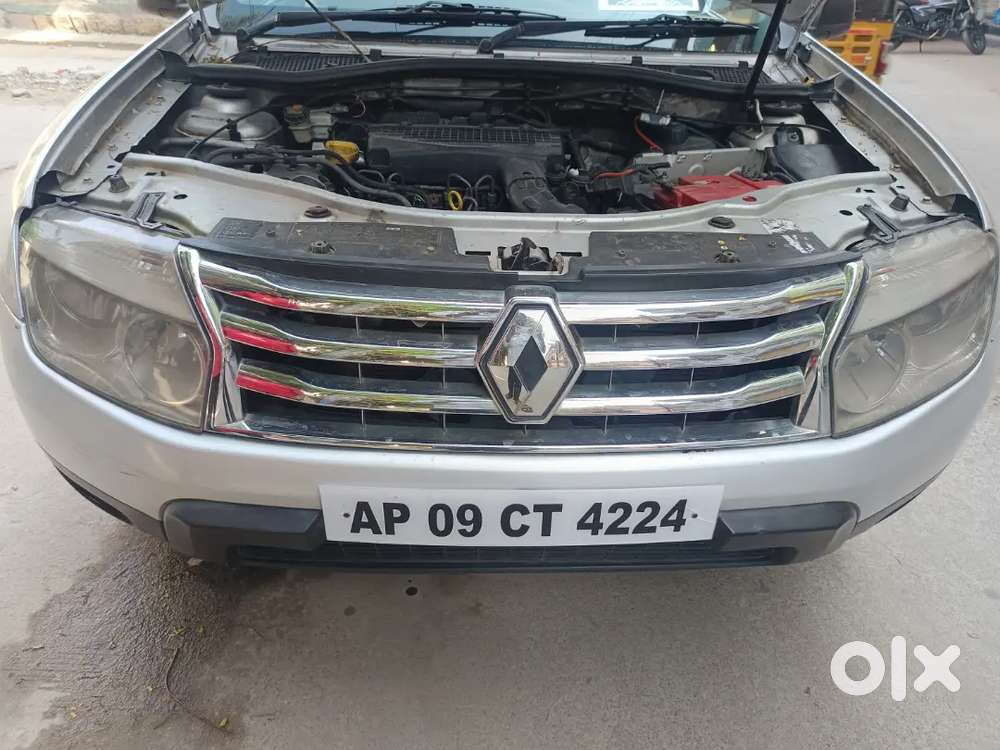 Renault Duster 2013 Diesel 130000 Km Driven