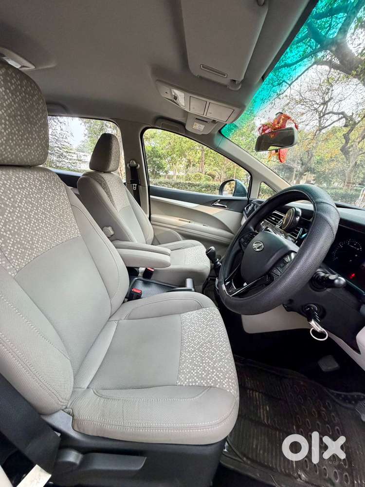 Mahindra Marazzo 1.5 M6 Plus 8 Str, 2021, Diesel