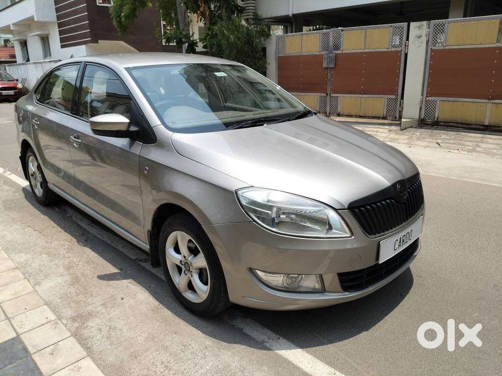 Skoda Rapid 2013-2016 1.6 Mpi Ambition With Alloy Wheel, 2013, Petro..
