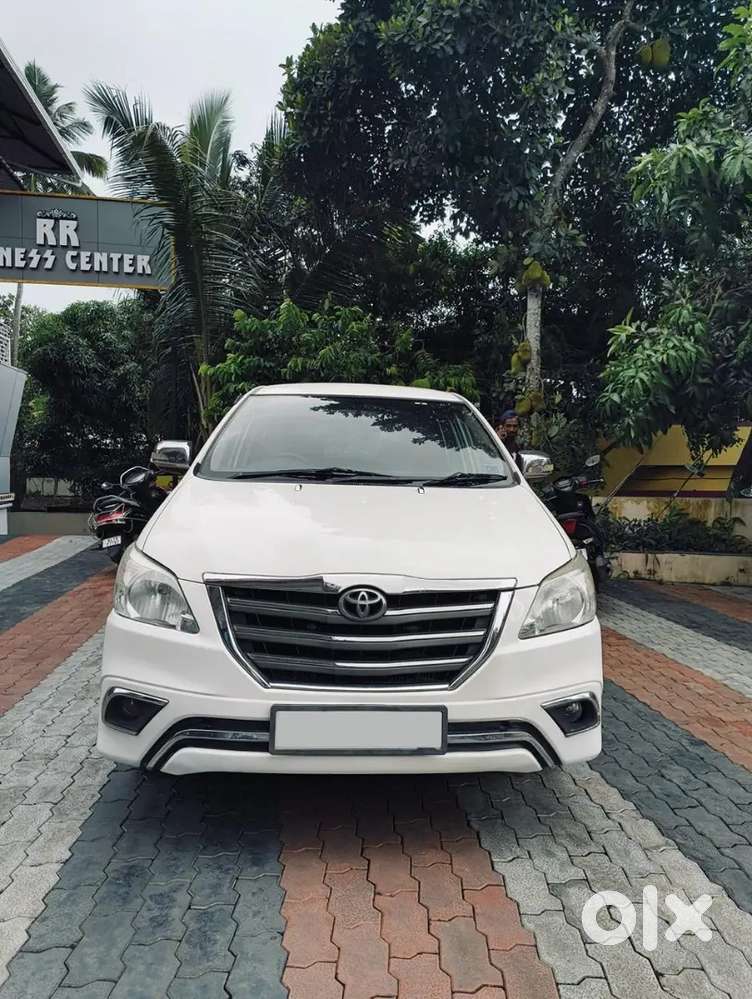 Toyota Innova 2015 Original Kerala