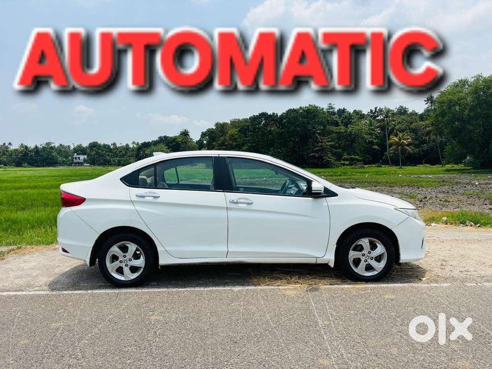 Honda City V At Sunroof, 2016, Petrol