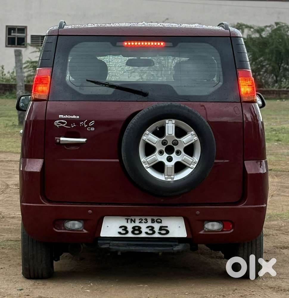 Mahindra Quanto C8, 2013, Diesel