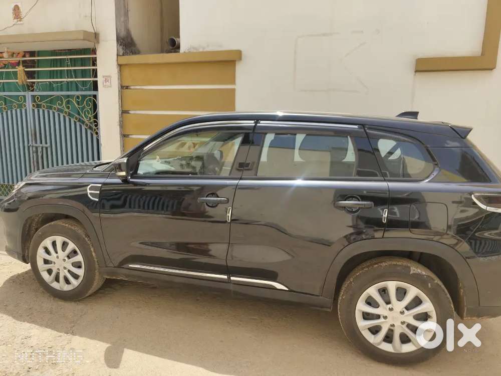 Toyota Urban Cruiser Hyryder 2025 Petrol Well Maintained