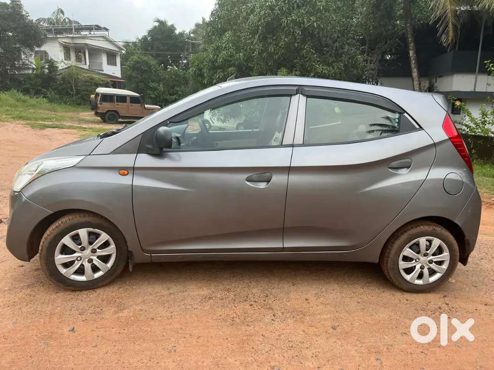 2013 Hyundai Eon Magna +