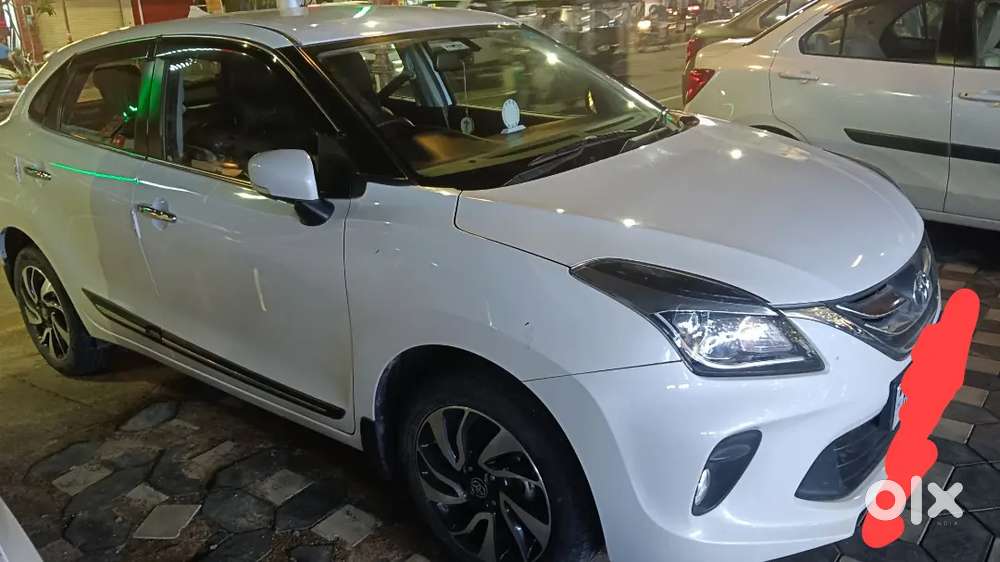 White Colour Toyota Glanza