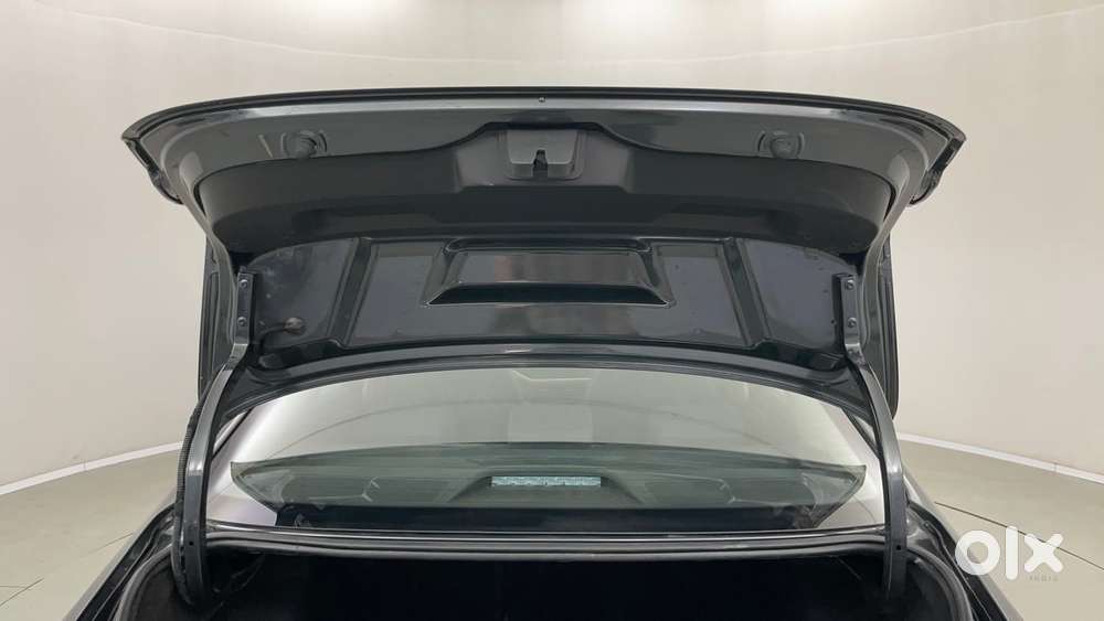 Volkswagen Virtus 1.0 Topline Tsi At, 2024, Petrol
