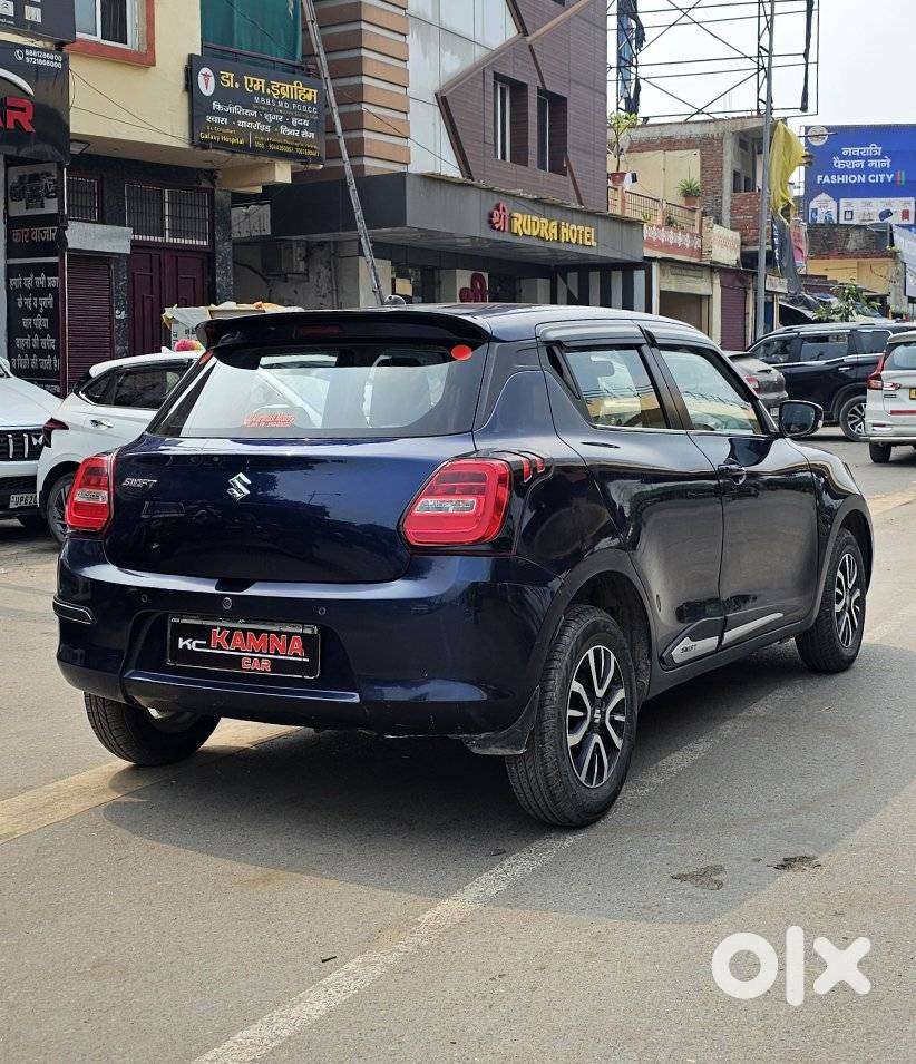 Maruti Suzuki Swift 1.2 Vxi (o), 2022