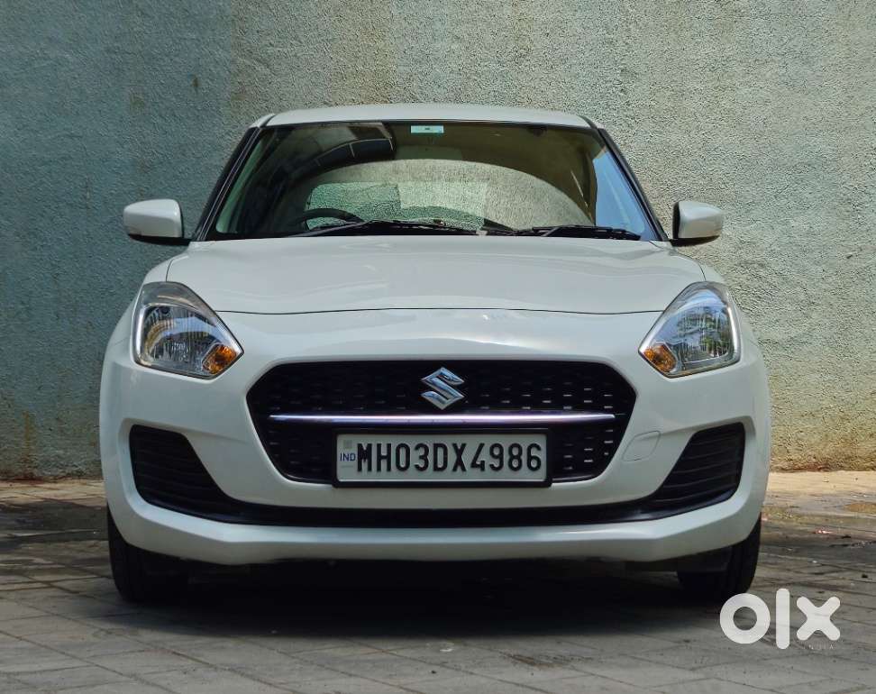 Maruti Suzuki Swift Vxi + Manual, 2022, Petrol