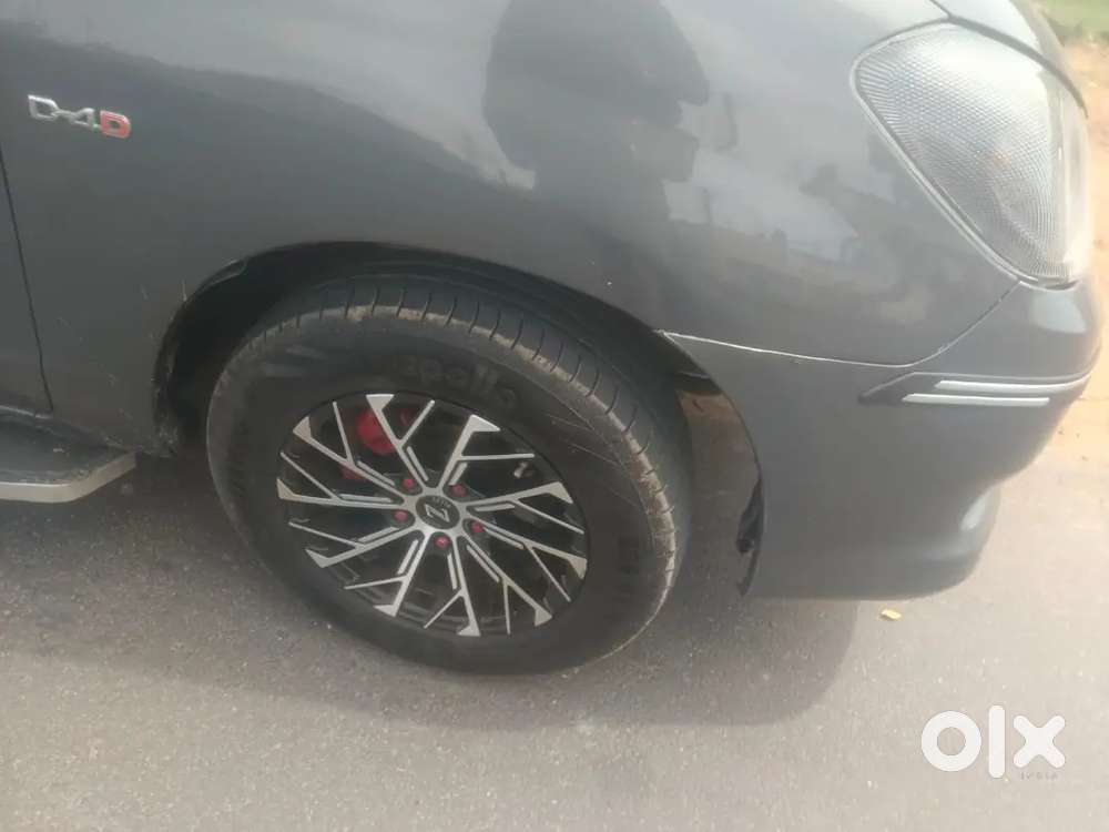 Toyota Innova 2010 Diesel Well Maintained