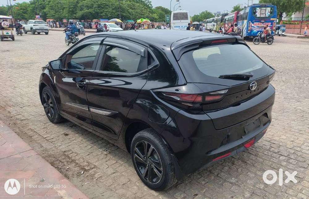 Tata Altroz Xz Plus (s) Dark Edition, 2022, Petrol