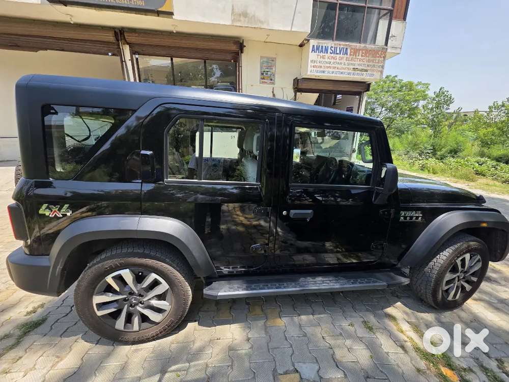 Mahindra Thar Roxx 2025 Diesel 10000 Km Driven