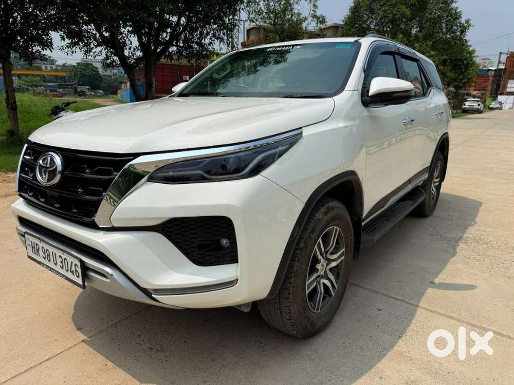 Toyota Fortuner 4x2 Mt 2.7 Petrol, 2025, Petrol