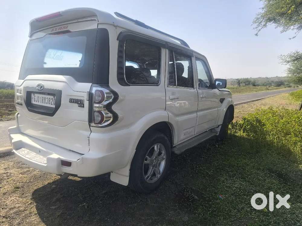 Mahindra Scorpio 2015 Diesel Manual