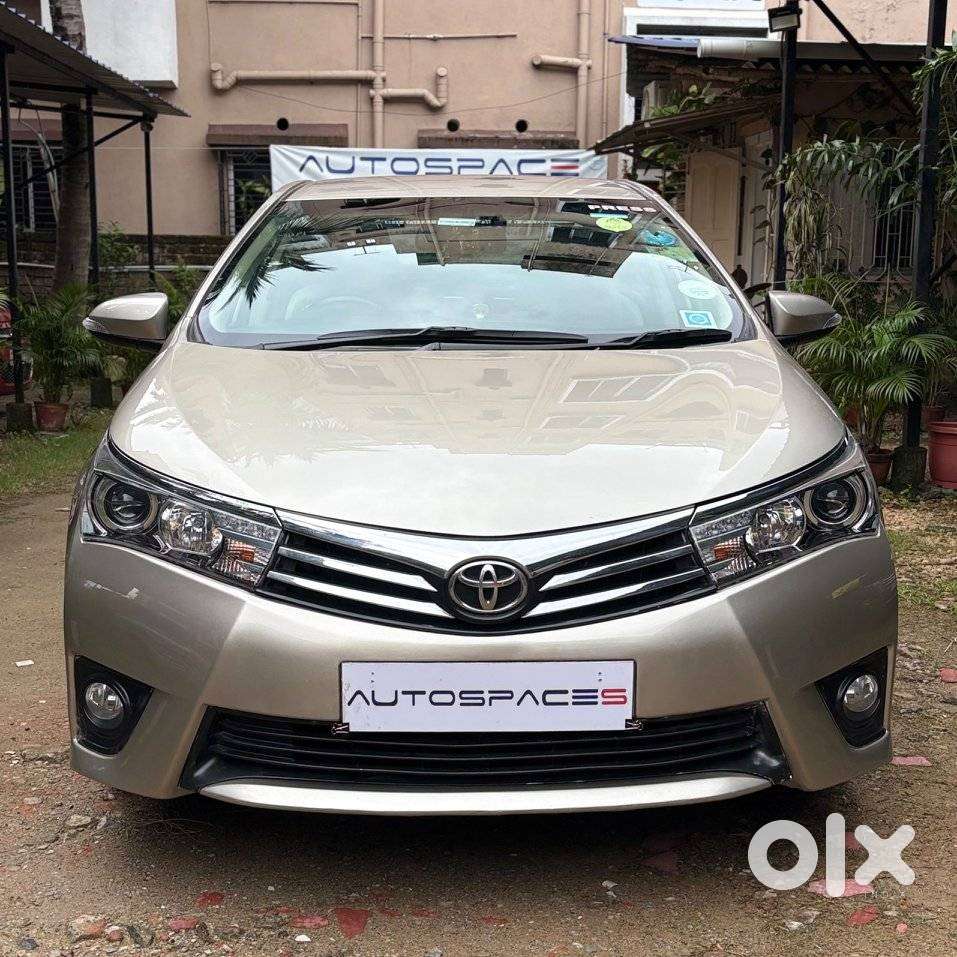 Toyota Corolla Altis 1.8 Gl, 2016, Petrol