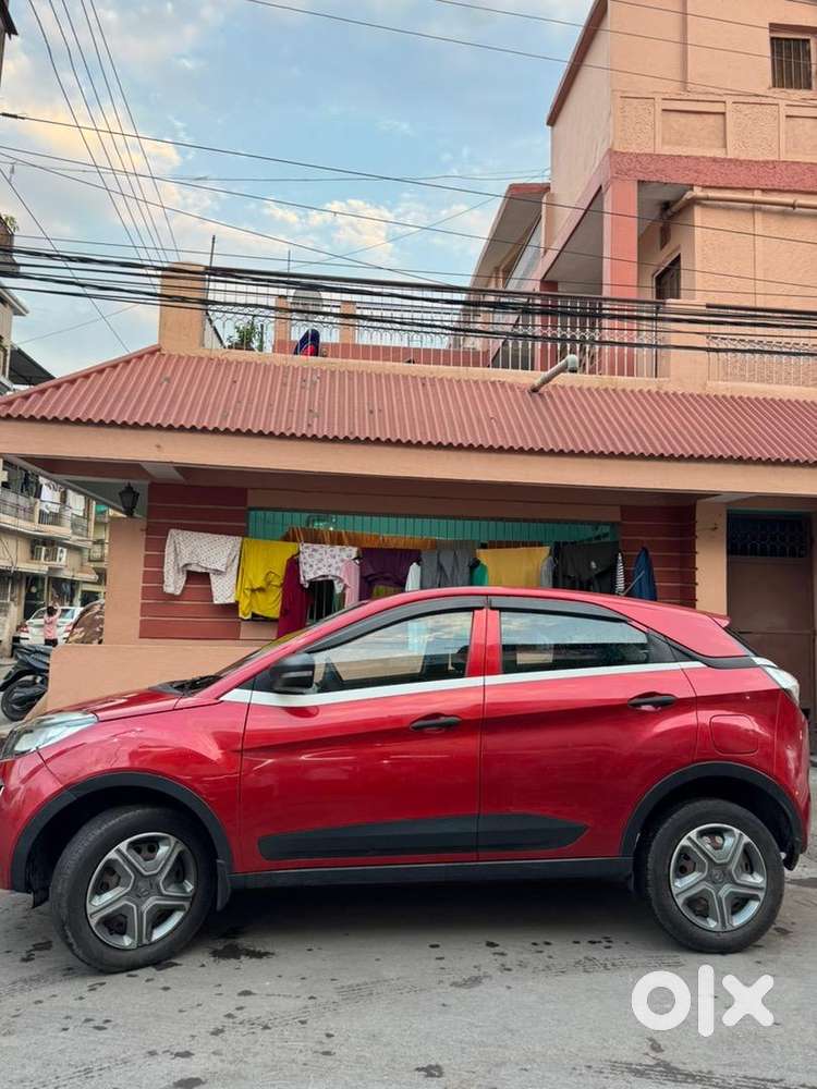 Tata Nexon 2018 Petrol Xm  Well Maintained  Excellent Condition