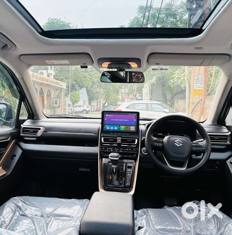 Toyota Innova Hycross 2.0 Vx Hybrid 7 Str, 2025