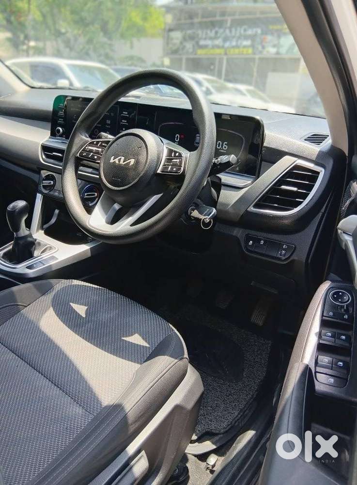 Kia Seltos Htk G, 2023, Petrol