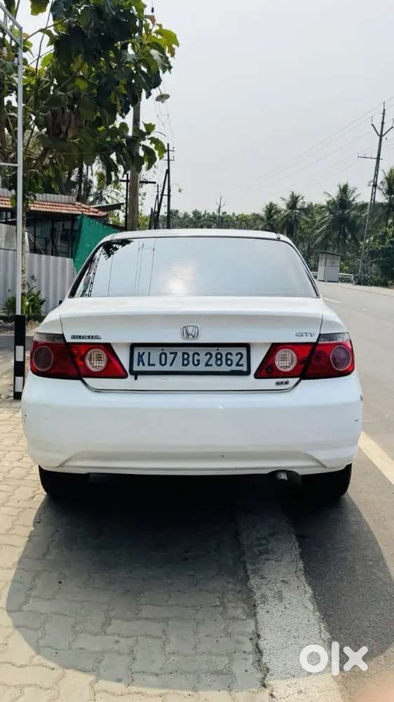 Honda City Zx 2007 Possible Exchanging Iphone,car,bike