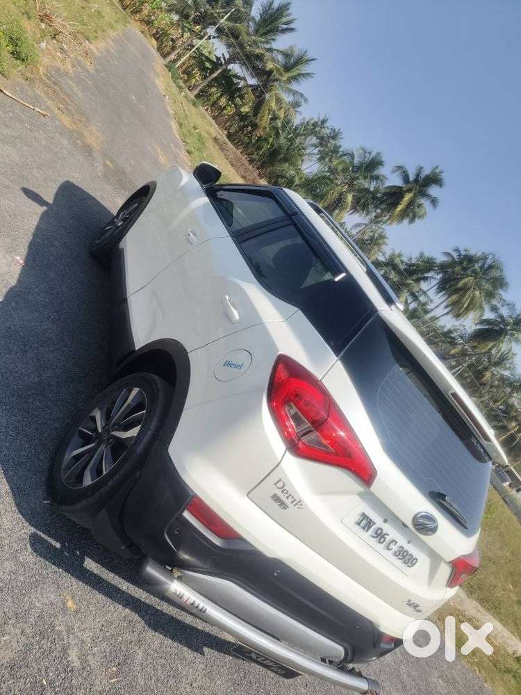Mahindra Tuv 300 T8, 2019, Diesel