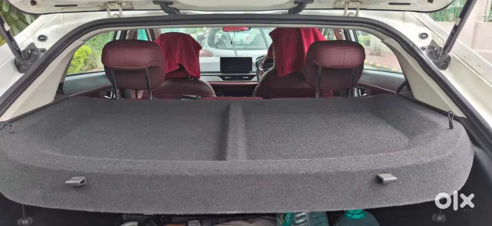 2025 Tata Curvv Accomplished S 1.2 Petrol Dca