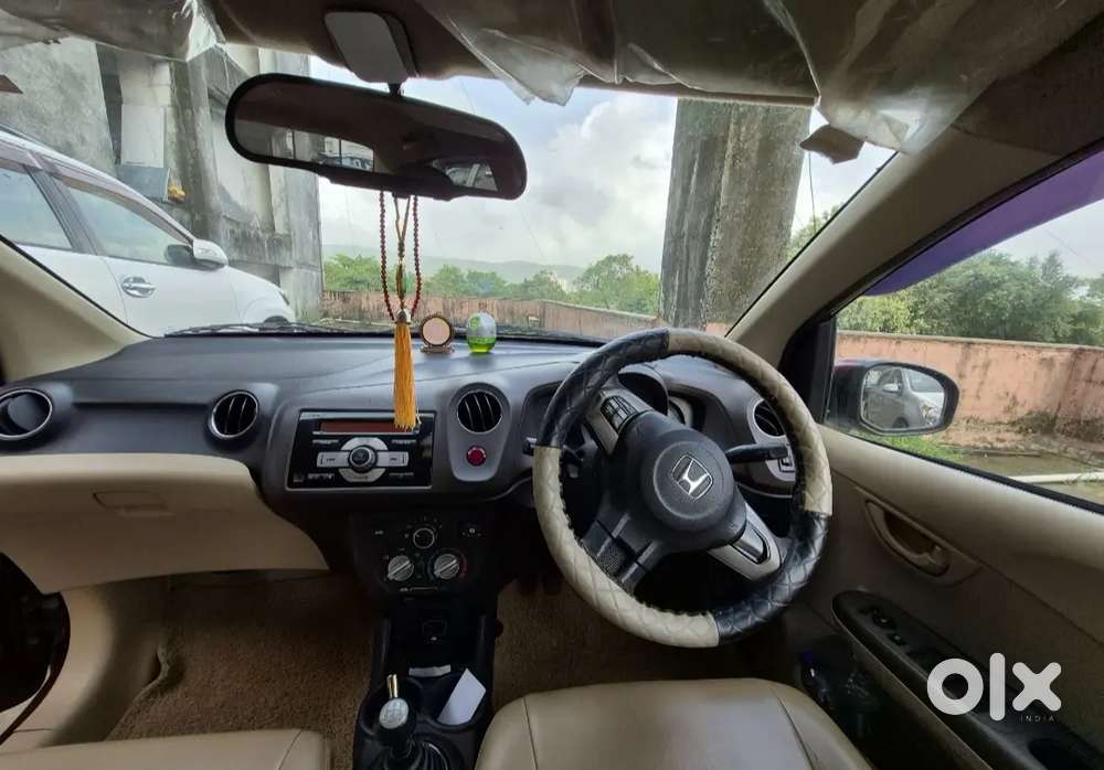 Very Good Condition Honda Amaze S 2013