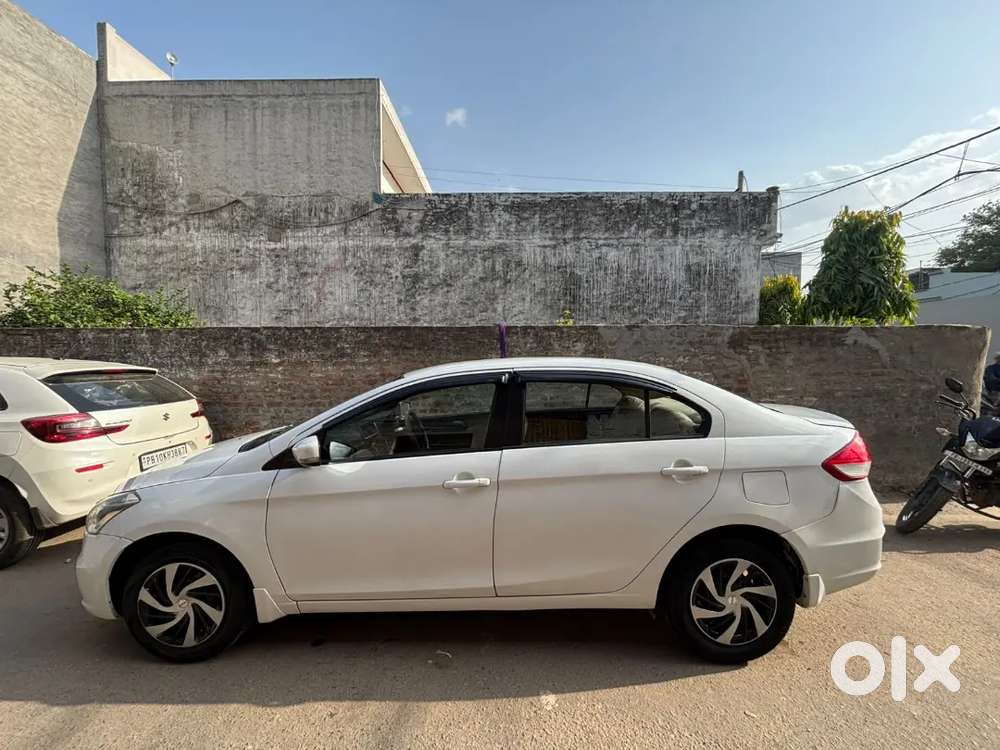 Ciaz 2015 Urgent Sale