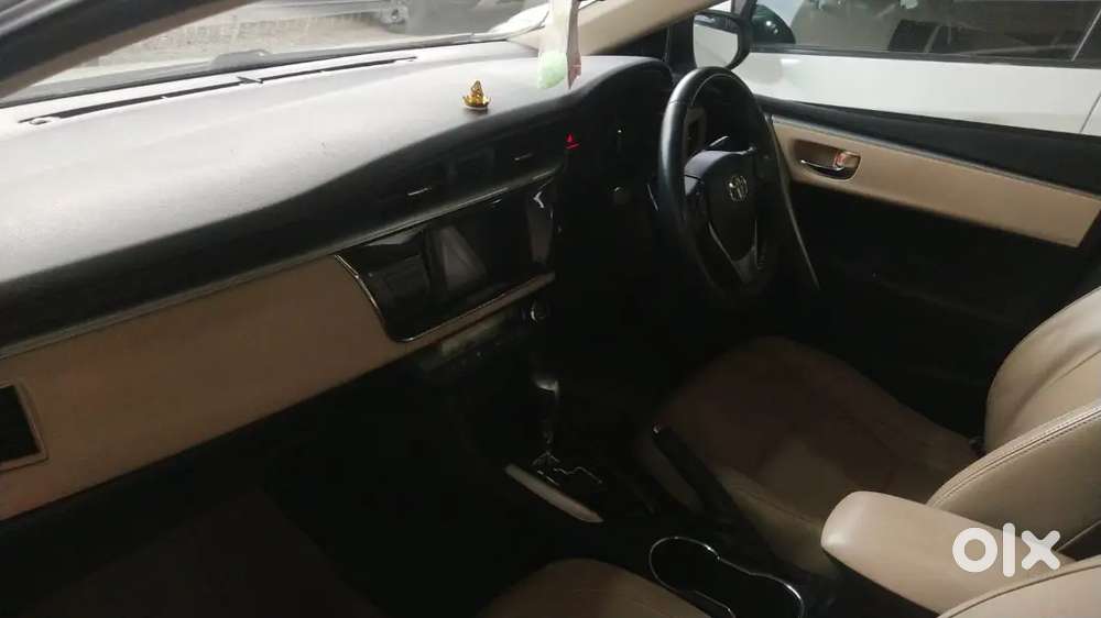 Toyota Corolla Altis 1.8 2014