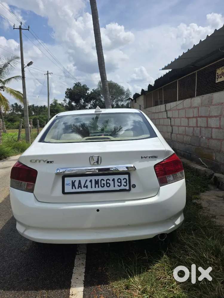 Honda City 2011 With Cng Top End V Model
