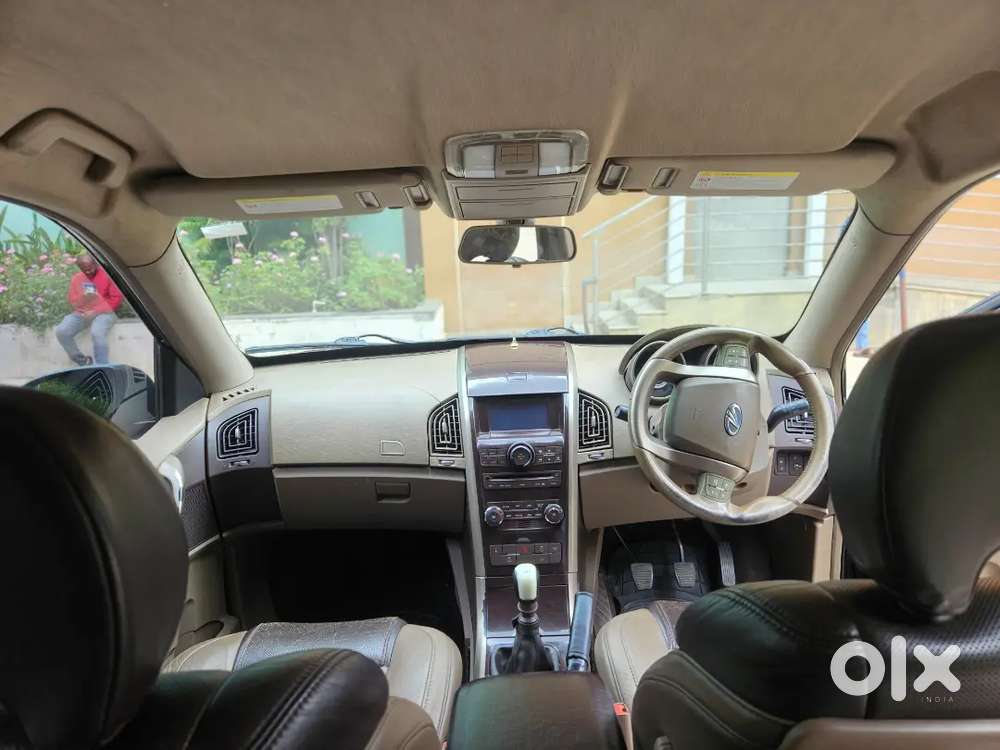 Mahindra Xuv500 2013 Diesel 93002 Km Driven
