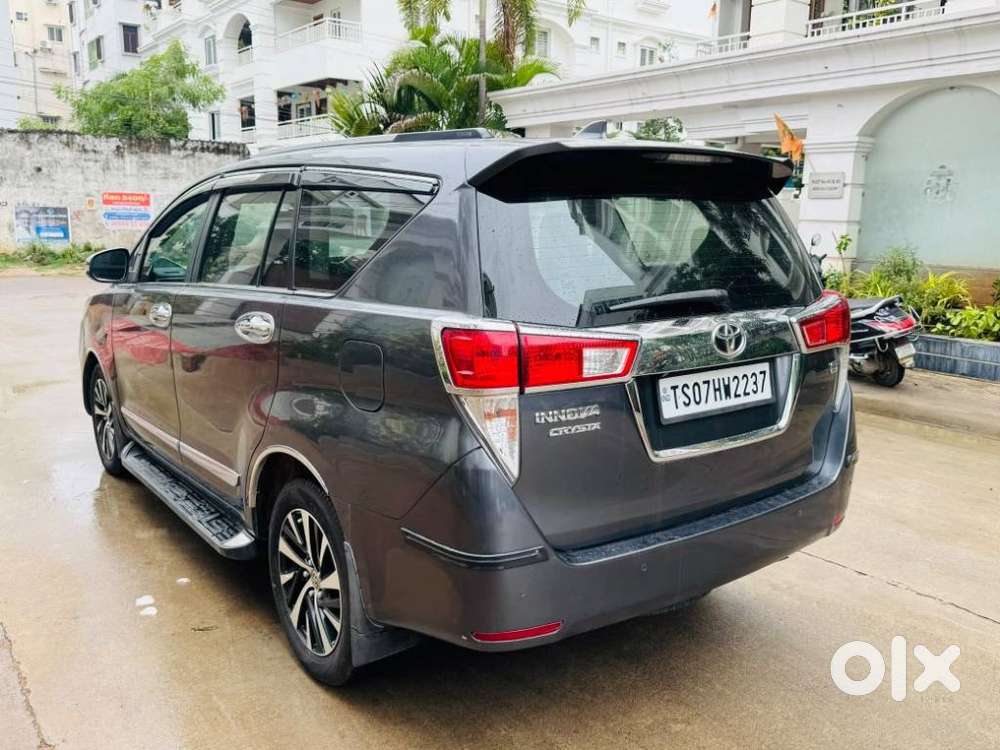 Toyota Innova Crysta [2020-ongoing] 2.4 Zx 7 Str, 2021, Diesel