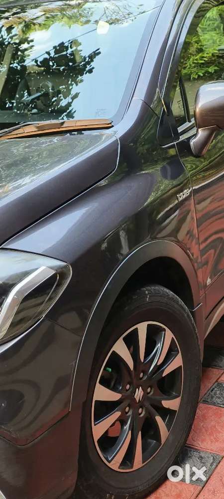 Maruti Suzuki S-cross 2018 Diesel Well Maintained