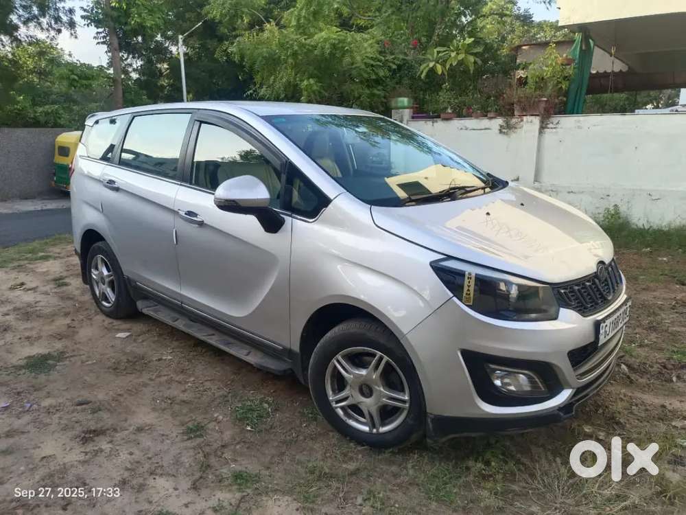 Mahindra Marazzo 2020 Variant M6