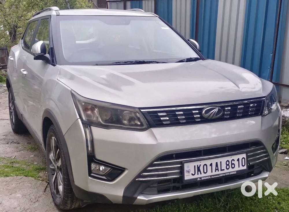 Mahindra Xuv300 Turbosport 2020 Diesel 64000 Km Driven.