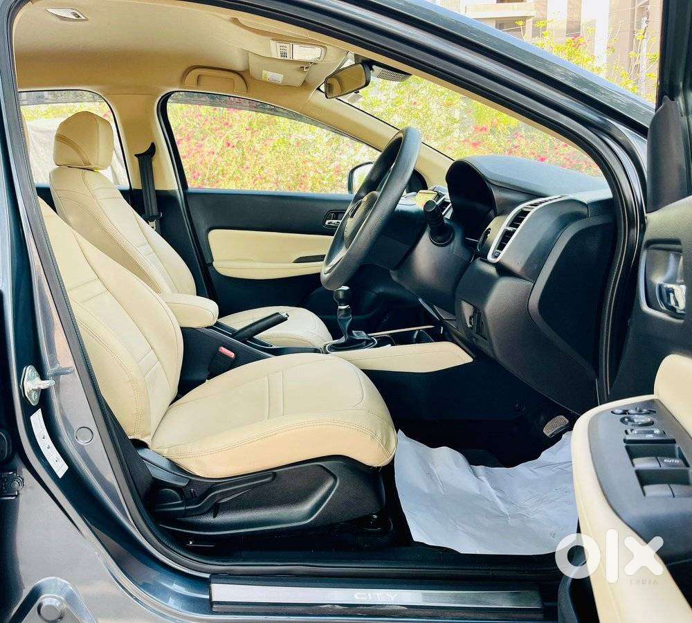 Honda City 1.5 V 5th Gen I-vtec Mt, 2025, Petrol