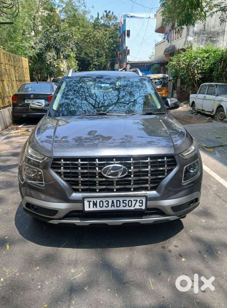 Hyundai Venue 1.0 Sx Turbo Imt Dual Tone Sport, 2021, Petrol