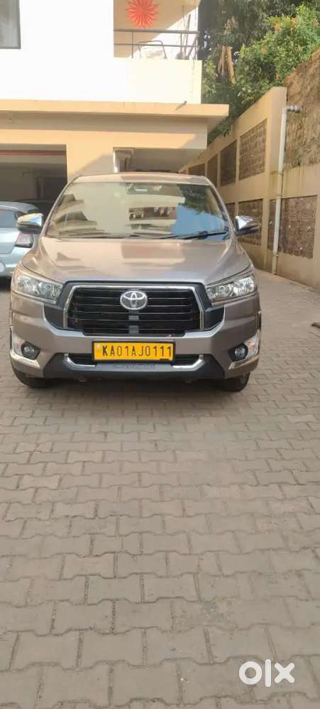 Toyota Innova Crysta 2018