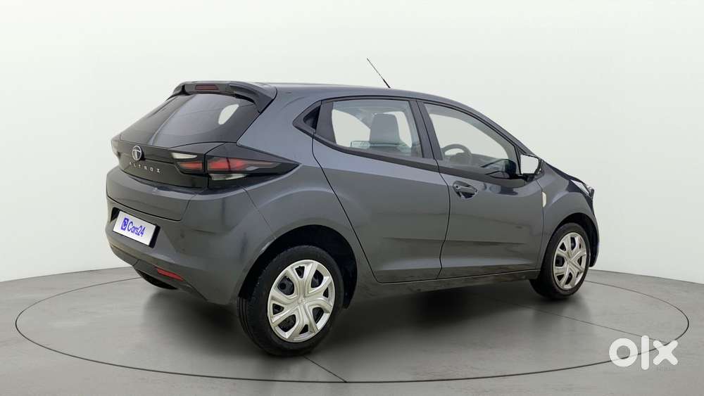 Tata Altroz Xm Plus Petrol, 2023, Petrol
