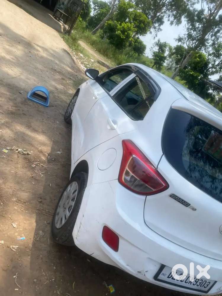 Koi Kami Nahi H Gadi Me Ok H Tayer New H Ac Child H Beyri Ne