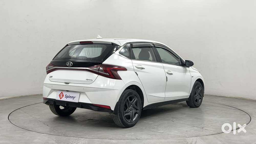 Hyundai I20 Sportz 1.2 Ivt, 2022, Petrol